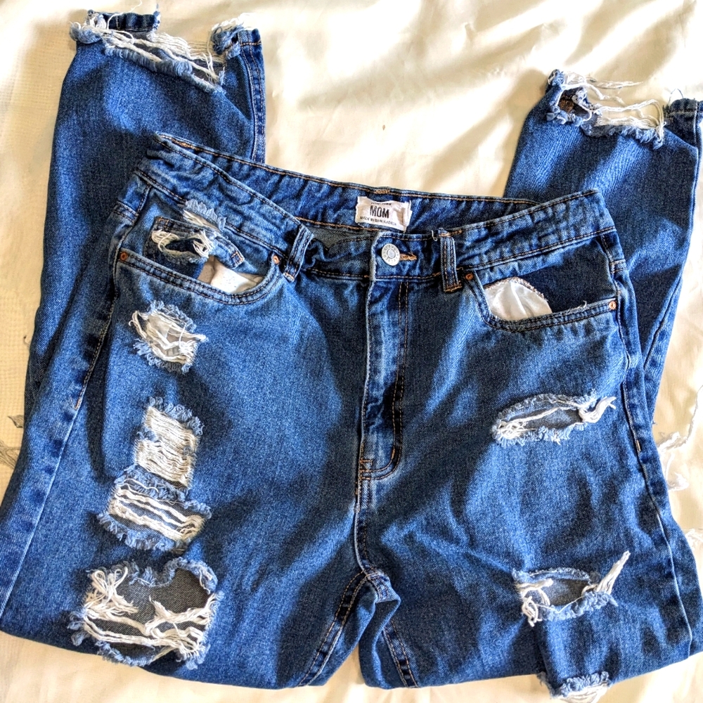 Refuge Denim MOM Distressed Jeans - Picture 2 of 16